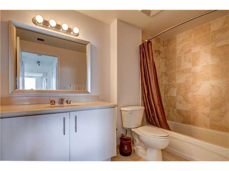 For Sale: 7900 Harbor Island Dr #813 Miami Beach, FL 33141