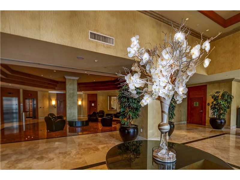 For Sale: 7900 Harbor Island Dr #813 Miami Beach, FL 33141