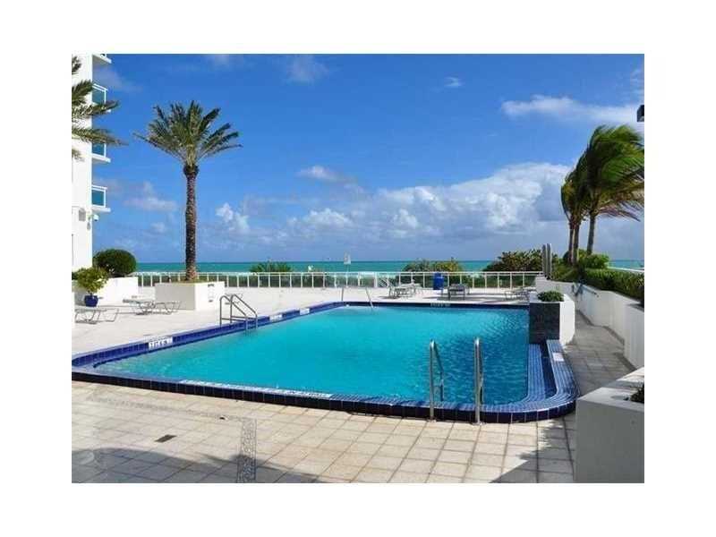 6917 Collins Ave #805