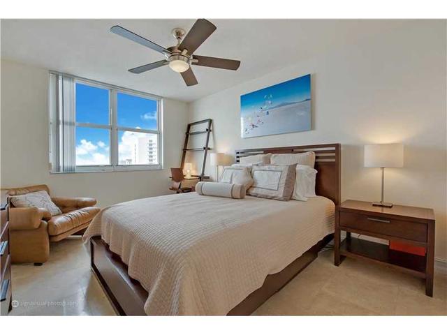 2723 NW 43rd Ter