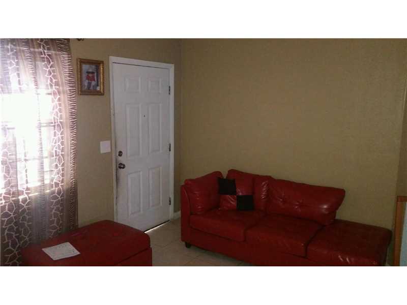 2984 NW 50th St