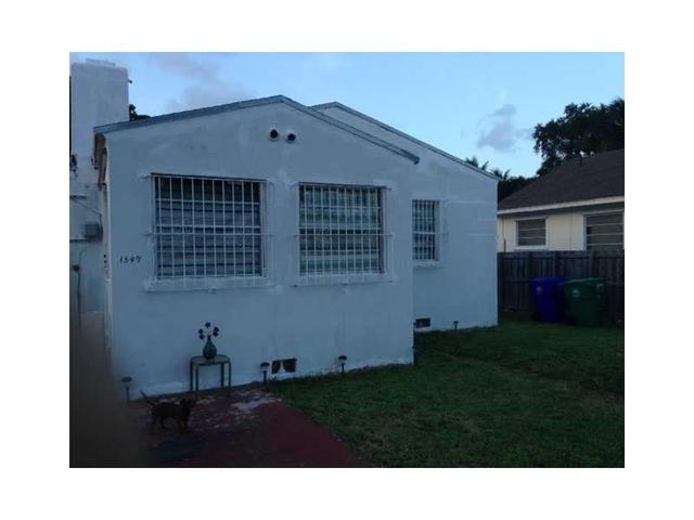 1349 NW 34 St