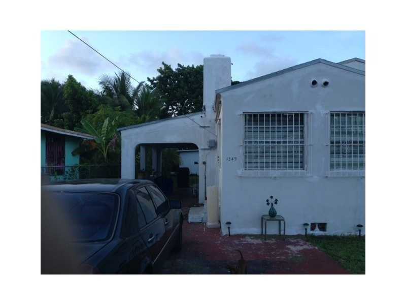 1349 NW 34 St