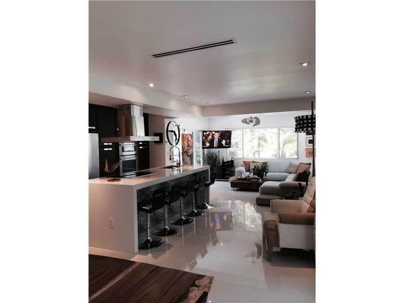4927 Riviera Dr