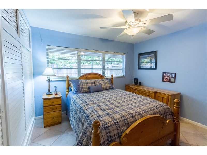 271 Buttonwood Dr