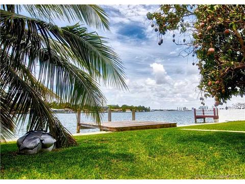 10101 Collins Ave #7A