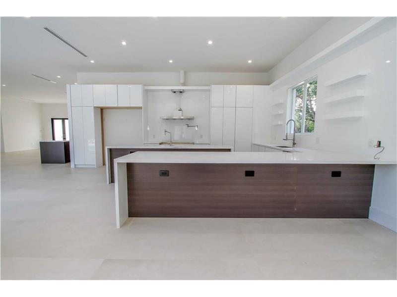 7855 SW 129th Ter