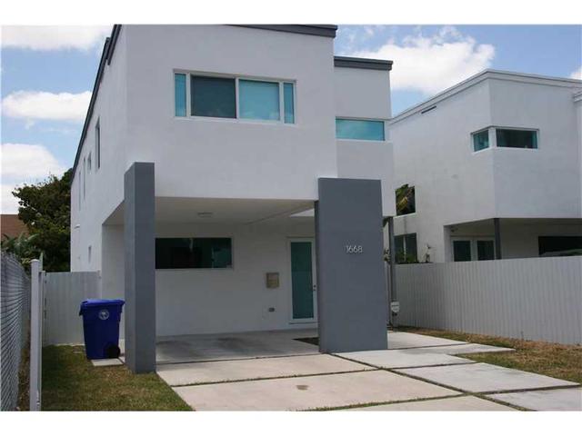 10250 SW 173rd Ter