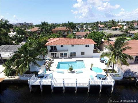 17111 Biscayne Blvd #2010