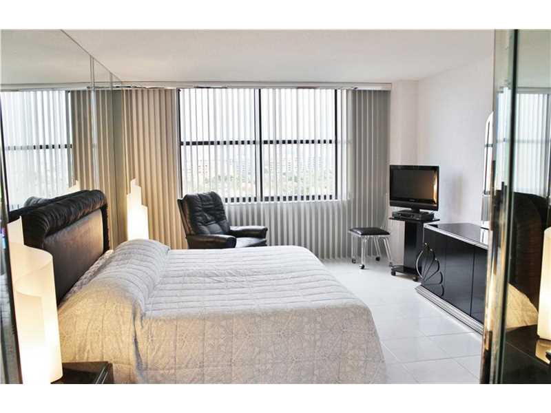 For Sale: 18151 NE 31st Ct #1414 North Miami Beach, FL 33160