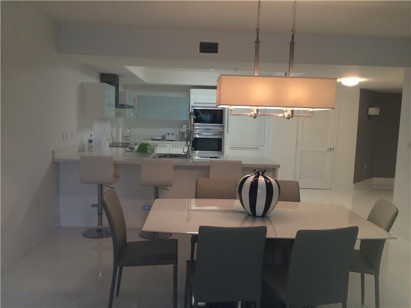 250 Sunny Isles Blvd #TH-309