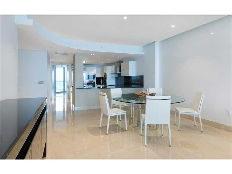 17121 Collins Ave #1404
