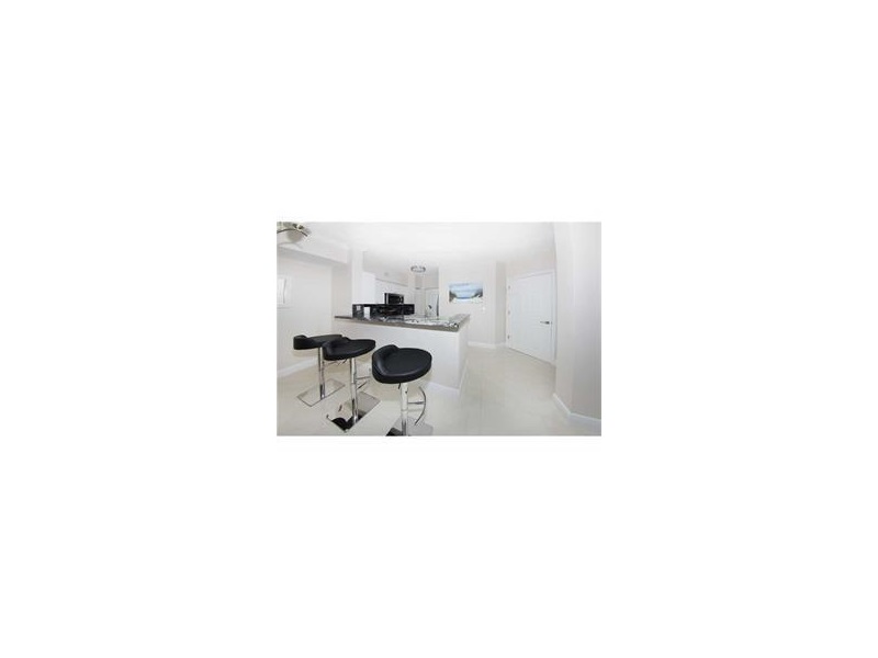 17145 N Bay Rd #4509