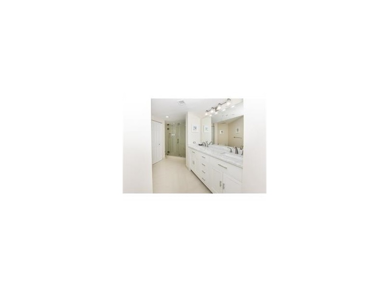 17145 N Bay Rd #4509