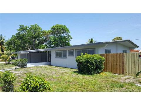 1021 NW 202nd St