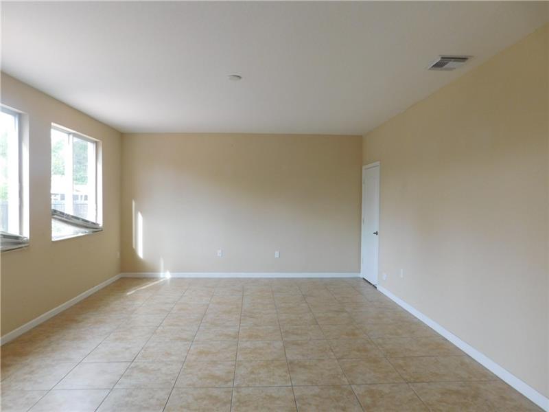 1241 NW 206th Ter Miami, FL 33169