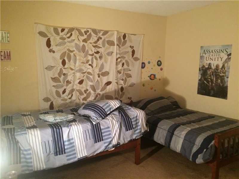 For Sale: 492 NW 165th Street Rd #C615 Miami, FL 33169