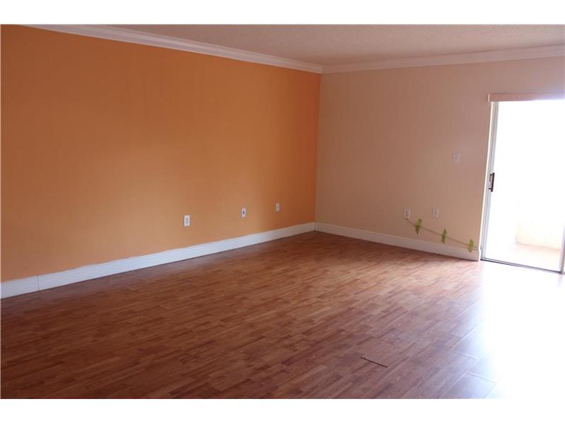 For Sale: 9375 Fontainebleau Blvd #L214 Miami, FL 33172