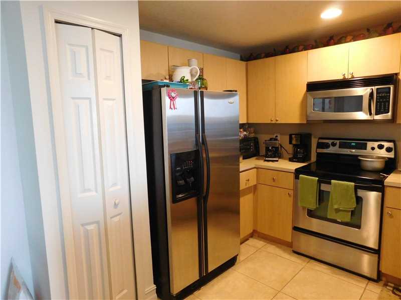 7300 NW 114 Ave #210