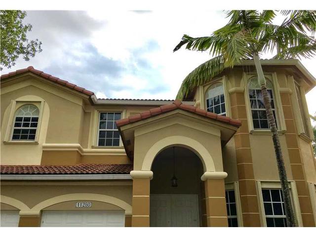 11280 NW 77th Ter