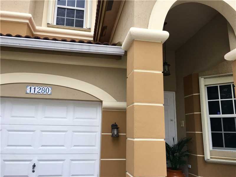 11280 NW 77th Ter