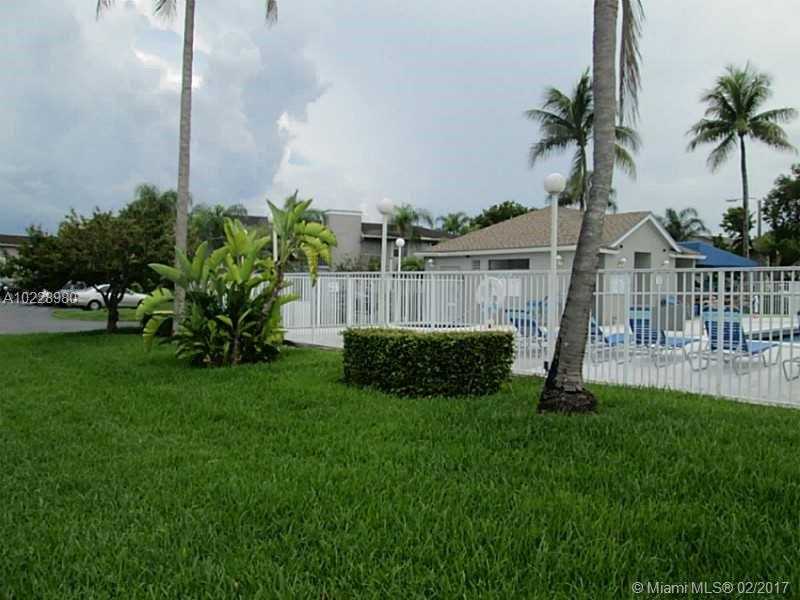 451 Ives Dairy Rd #201-1