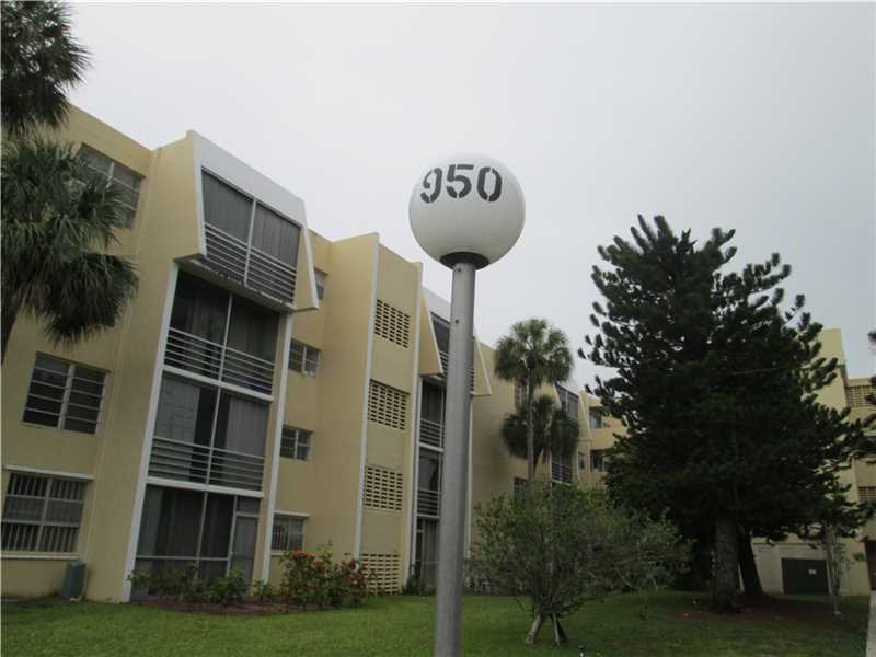 For Sale: 950 NE 199th St #APT 205 Miami, FL 33179