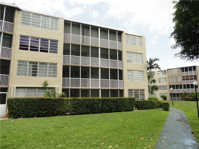 1670 NE 191st St #202-3 Miami, FL 33179
