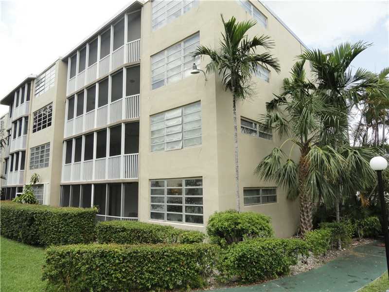1670 NE 191st St #202-3 Miami, FL 33179