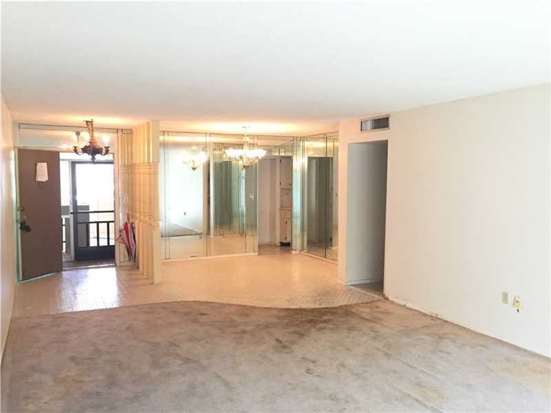 1670 NE 191st St #202-3 Miami, FL 33179
