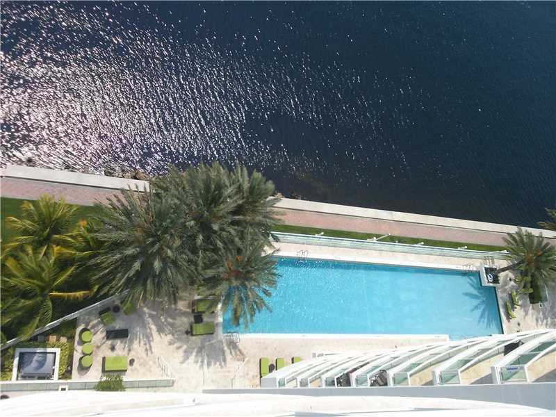 20201 E Country Club Dr #1503