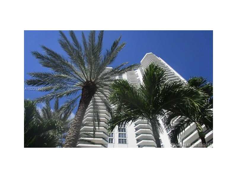 3600 Mystic Pointe Dr #908