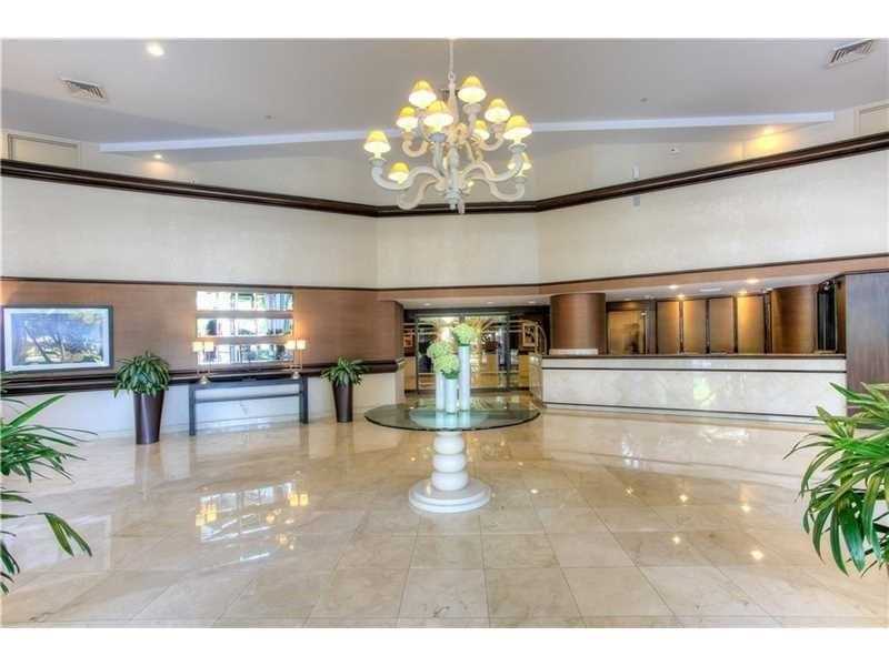 For Sale: 3400 NE 192nd St #LPH3 Miami, FL 33180