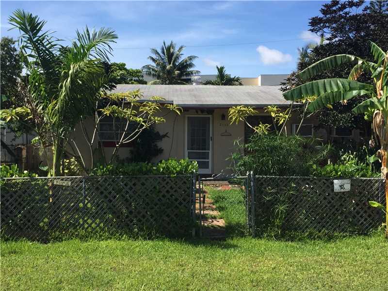 For Sale: 2650 NE 212th Ter Miami, FL 33180