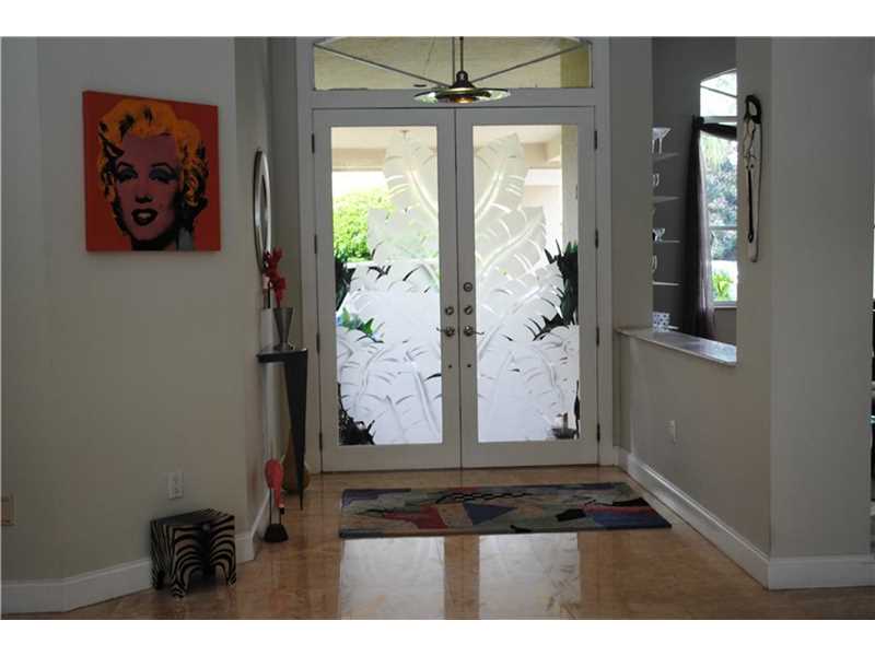 For Sale: 11898 SW 72nd Ter Miami, FL 33183