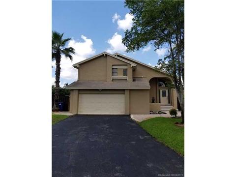 4863 SW 148th Ct