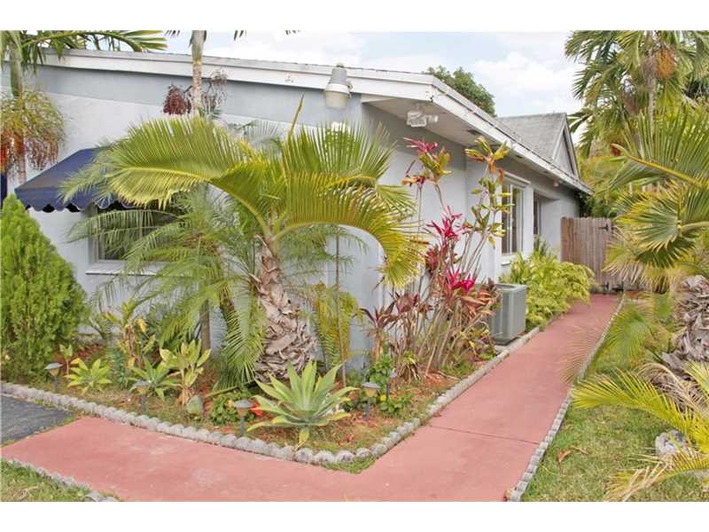 For Sale: 9621 SW 146 Ct Miami, FL 33186