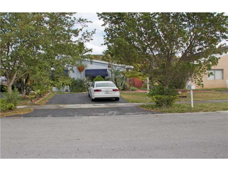 For Sale: 9621 SW 146 Ct Miami, FL 33186