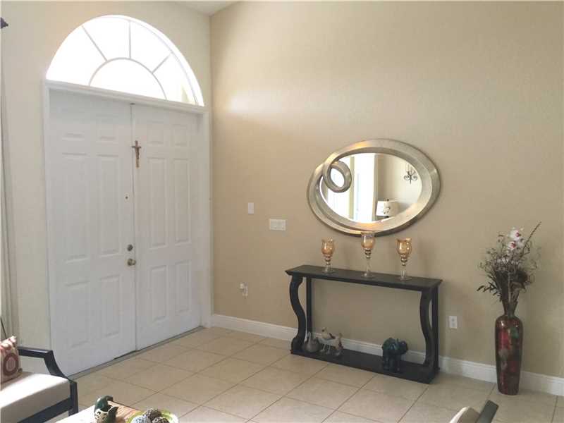 17133 SW 215th Ter Miami, FL 33187