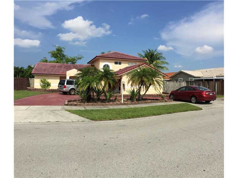 For Sale: 16951 SW 152nd Ave Miami, FL 33187