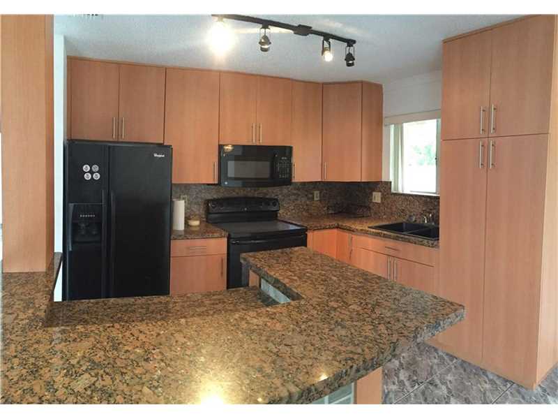 For Sale: 16951 SW 152nd Ave Miami, FL 33187