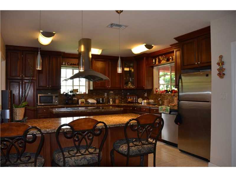 For Sale: 21490 SW 198th Ave Miami, FL 33187