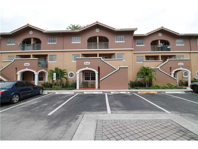 For Sale: 10014 Hammocks Blvd #204-4 Miami, FL 33196