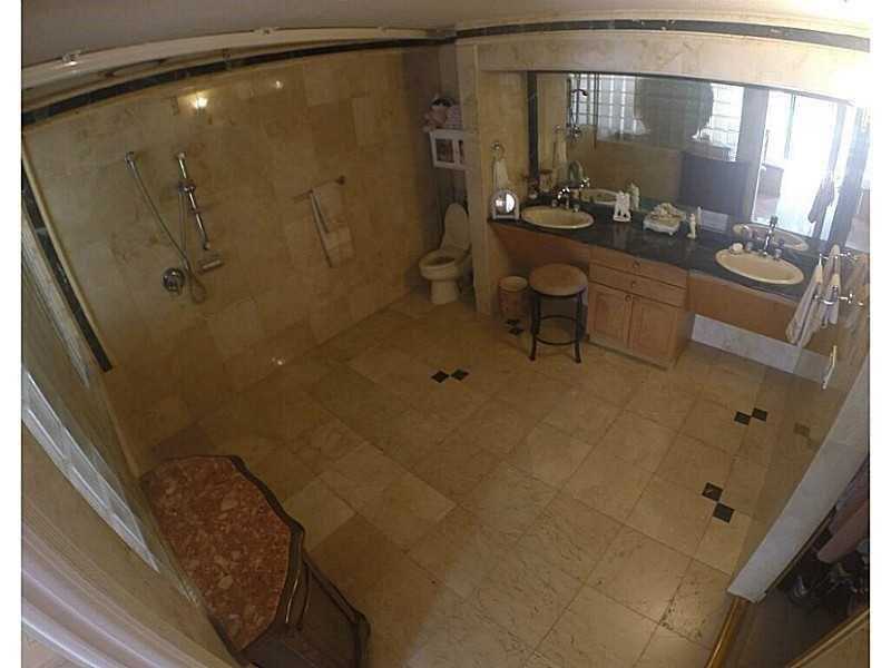 8906 SW 150th Place Cir