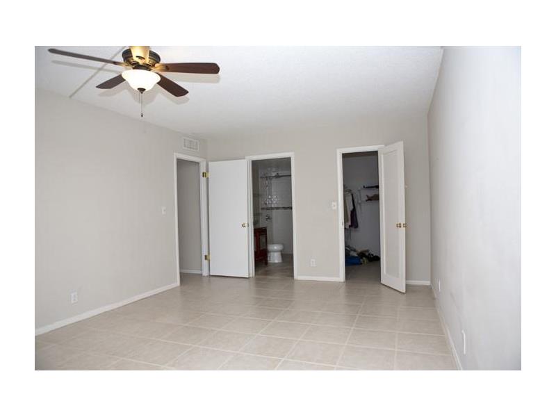 340 Sunset Dr #410