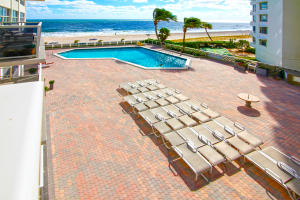 3700 Galt Ocean Dr #308