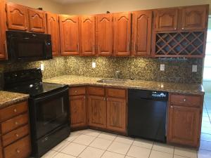 For Sale: 4601 NW 30th Ter Fort Lauderdale, FL 33309