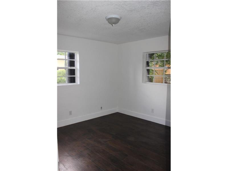 3470 NW 32nd St