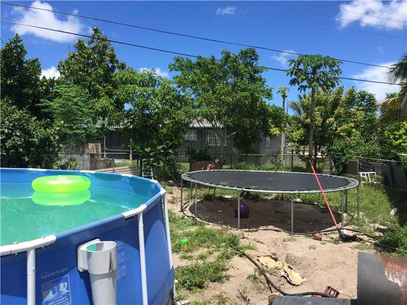 For Sale: 600 NW 38th Ave Fort Lauderdale, FL 33311