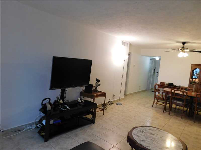 2831 Somerset Dr #314
